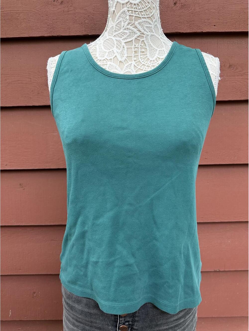 Lands' End Classic Green Tank Top